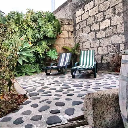Ferienhaus House With 4 Bedrooms In With Wonderful Sea View Terrace And Wifi 5 Km From The Beach *